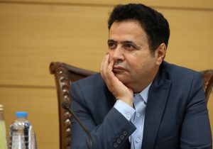 دولت شفافیت و صرفه جویی در هزینههای خود را پیش بگیرد