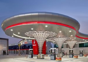 احداث ۵۶۱ مجتمع خدماتی &#۸۲۱۱; رفاهی بین راهی در سطح کشور در حال انجام است