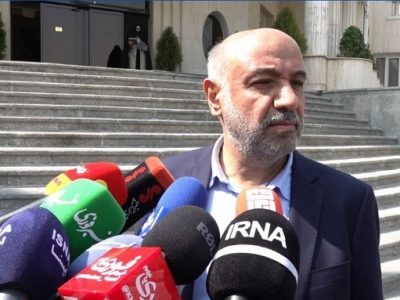 وزیر کار: دولت افزایش حقوق کارگران را بررسی می کند