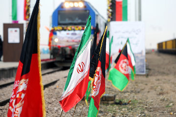 راه آهن ایران از طریق افغانستان به چین متصل می شود