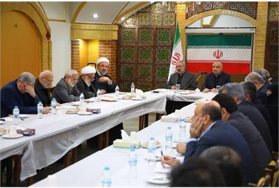 وزیر تعاون: در تامین کالاهای اساسی هیچ مشکلی نداریم