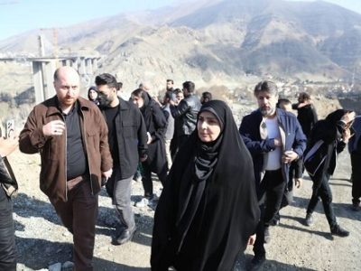 بازدید وزیر راه و شهرسازی از محل بمباران بزرگ‌ترین پل اکسترادوز غرب آسیا در کرج