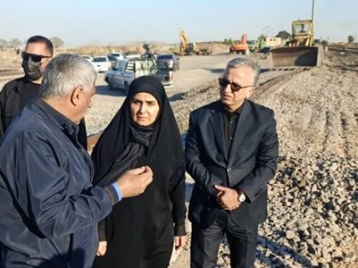 بازدید وزیر راه و شهرسازی از نحوه بازسازی تاسیسات ریلی آسیب دیده از جنگ