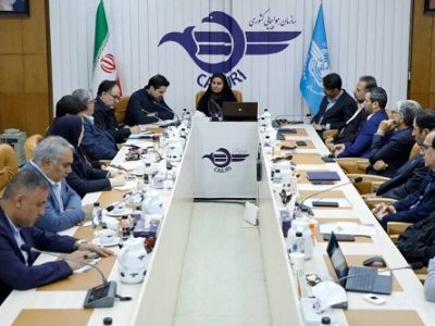 تأکید وزیر راه بر بازسازی صنعت هوایی کشور