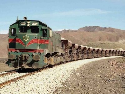 مدیر عامل راه‌آهن هدف‌گذاری سال جاری را حمل ۵۴ میلیون تن بار عنوان کرد