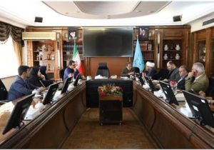 نشست مشترک مسئولان وزارت کار با نمایندۀ رهبری و رئیس موسسه اطلاعات برگزار شد