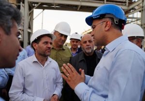 پیگیری معاون وزیر نفت از روند بازسازی واحدهای منطقه ویژه اقتصادی پتروشیمی ماهشهر
