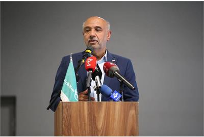 وزیر کار: چشم‌انداز آموزش در کشور باید ترکیب نظریه و عمل باشد