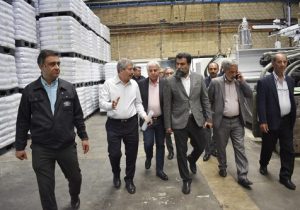 بازدید هیات اتحادیه لوازم یدکی تهران از گروه پژوهش صنعت مدرن