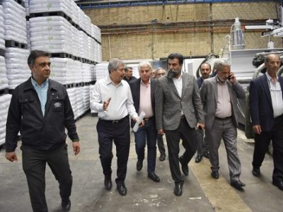بازدید هیات اتحادیه لوازم یدکی تهران از گروه پژوهش صنعت مدرن