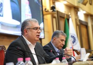 توقف خرید اسکناس ارز از صادرکنندگان خلاف مصوبه است
