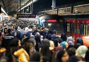 خدمت‌رسانی گسترده شهرداری تهران در مراسم بدرقه رهبر شهید
