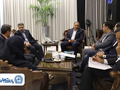 تأکید بر حمایت بانک تجارت از مرکز مبادله ارز و طلای ایران