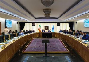 زیست بوم پولی و بانکی کشور بر پایه فناوری دانش بنیان طراحی می شود
