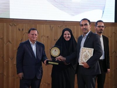 بیمه ایران نشان عالی مسئولیت اجتماعی را دریافت کرد