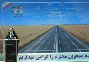 تکمیل کریدورها و پروژههای نیمه تمام به عنوان اولویت دولت با جدیت پیگیری میشود
