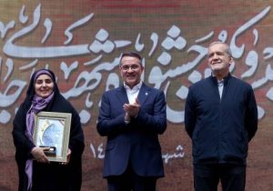 وزارت راه و شهرسازی دستگاه اجرایی برتر جشنواره شهید رجایی شد