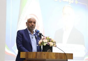 وزیر کار: عبور از قواعد غلط اقتصادی مسیر توسعه آینده ایران است