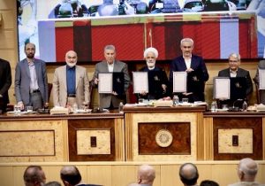 تفاهم‌نامه پنج جانبه برای رفع موانع اقتصادی منعقد شد