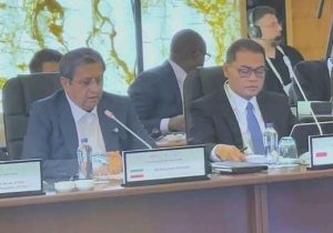 همتی: انضباط پولی و تفکیک انتظارات، خط مقدم مهار تورم است