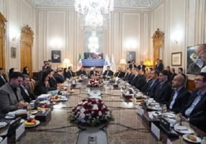 مجمع عمومی سالانه بانک ملی ایران با حضور وزیر اقتصاد برگزار شد