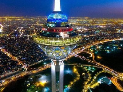 برگزاری تورهای خانواده‌ محور شبانه در نقاط دیدنی تهران