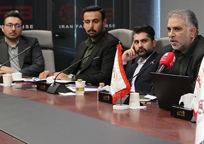 «لبن» با تولید روزانه ۳۰۵ تن شیر خام در آستانه عرضه اولیه