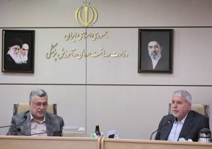 وزیر بهداشت: ۷۳ بیمارستان و ۳۰۰ آمبولانس در جریان جنگ رمضان آسیب دیدند