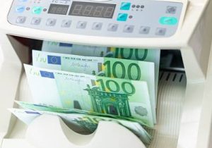 توسعه چشمگیر خدمات ارزی بانک اقتصادنوین