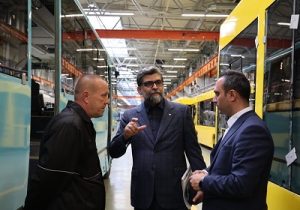 تأکید رئیس ایدرو بر بومیسازی قطعات خودروهای سنگین با همکاری شرکت «ماز» بلاروس