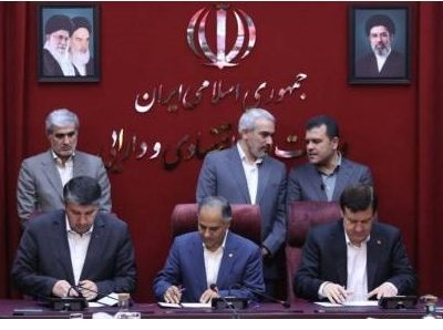 مشارکت بانک ملت در بازسازی دانشگاه های آسیب دیده از جنگ