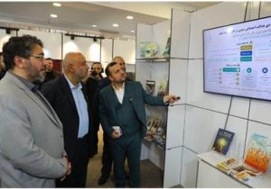 وزیر کار: پیوند میان دانشگاه و نظام سیاستگذاری باید تقویت شود