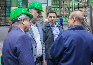 بازدید مدیران تعزیرات حکومتی و صمت اصفهان از پالایشگاه نفت سپاهان