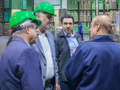 بازدید مدیران تعزیرات حکومتی و صمت اصفهان از پالایشگاه نفت سپاهان